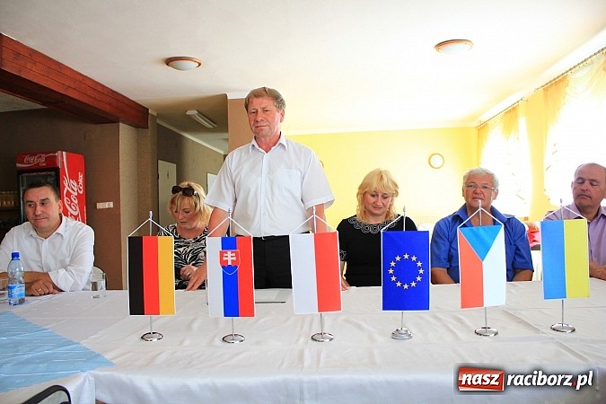 Zdjęcie w galerii na portalu naszraciborz.pl: Krzanowice: Dobra wsp&oacute;łpraca to podstawa wiadomości z regionu