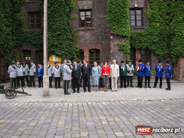 Zdjęcie w galerii na portalu naszraciborz.pl: WIWAT nowy król kurkowy! wiadomości z regionu