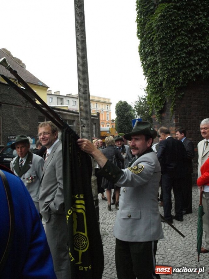 Zdjęcie w galerii na portalu naszraciborz.pl: WIWAT nowy król kurkowy! wiadomości z regionu
