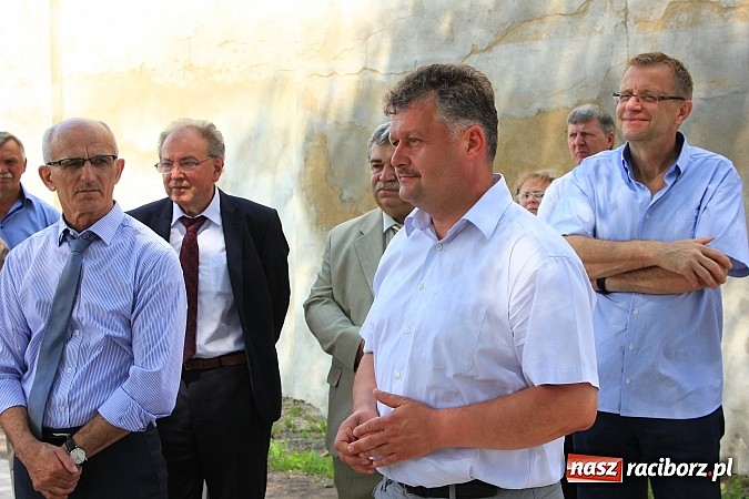 Zdjęcie w galerii na portalu naszraciborz.pl: W Agromaxie będą suszyć zboże wykorzystując gaz. Nowa inwestycja oddana do użytku wiadomości z regionu