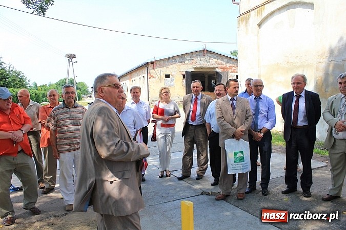 Zdjęcie w galerii na portalu naszraciborz.pl: W Agromaxie będą suszyć zboże wykorzystując gaz. Nowa inwestycja oddana do użytku wiadomości z regionu