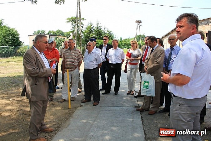 Zdjęcie w galerii na portalu naszraciborz.pl: W Agromaxie będą suszyć zboże wykorzystując gaz. Nowa inwestycja oddana do użytku wiadomości z regionu