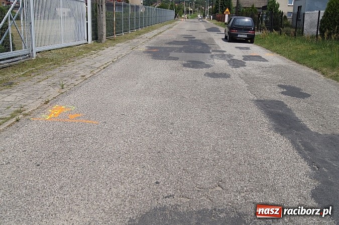 Zdjęcie w galerii na portalu naszraciborz.pl: Ruszył remont ul. Rudzkiej w G&oacute;rkach Śląskich wiadomości z regionu