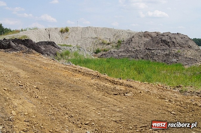 Zdjęcie w galerii na portalu naszraciborz.pl: Pas startowy i tor saneczkarski, czyli pomysł na rekultywację pożwirową w gminie Nędza wiadomości z regionu