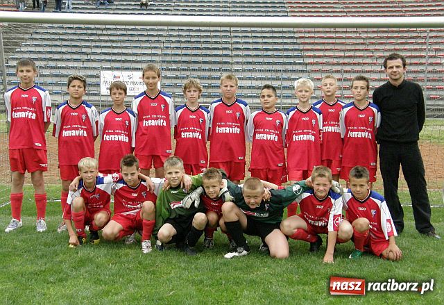 Zdjęcie w galerii na portalu naszraciborz.pl: Drużyna Fotbal Frydek - Mistek najlepsza wiadomości z regionu