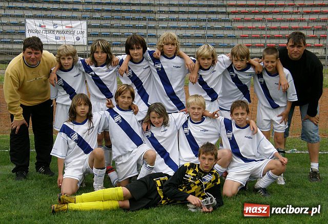 Zdjęcie w galerii na portalu naszraciborz.pl: Drużyna Fotbal Frydek - Mistek najlepsza wiadomości z regionu
