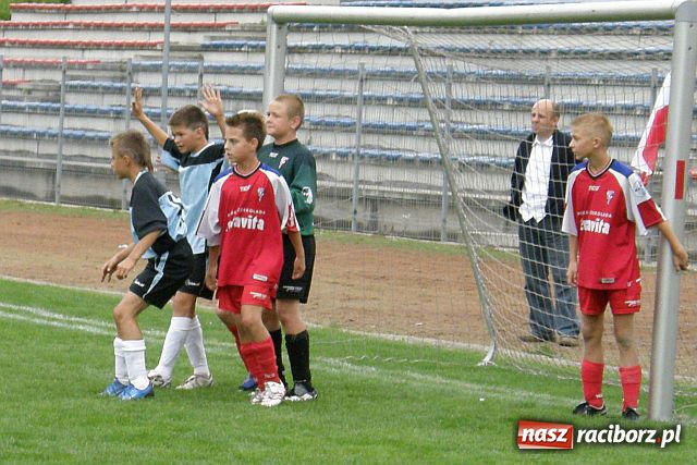 Zdjęcie w galerii na portalu naszraciborz.pl: Drużyna Fotbal Frydek - Mistek najlepsza wiadomości z regionu
