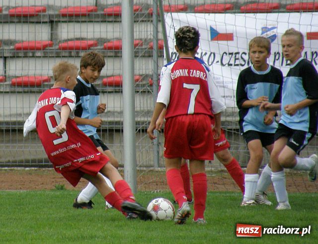 Zdjęcie w galerii na portalu naszraciborz.pl: Drużyna Fotbal Frydek - Mistek najlepsza wiadomości z regionu
