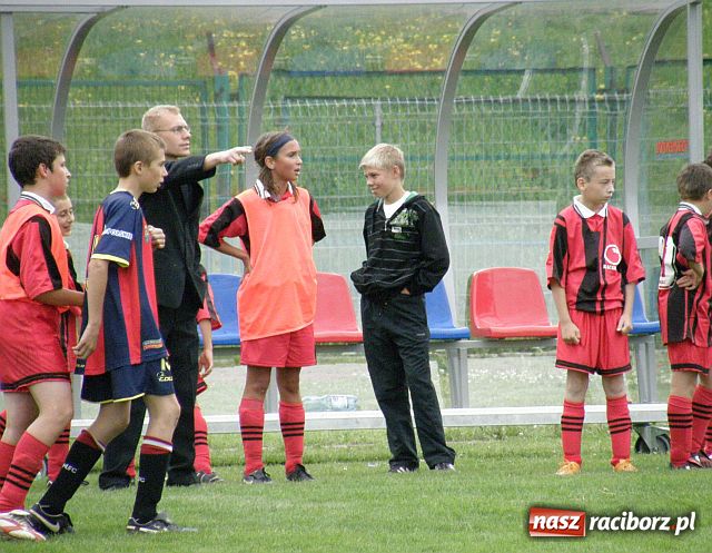 Zdjęcie w galerii na portalu naszraciborz.pl: Drużyna Fotbal Frydek - Mistek najlepsza wiadomości z regionu