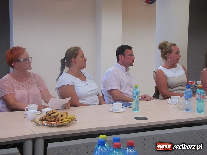 Zdjęcie w galerii na portalu naszraciborz.pl: Służby i OPS-y przeciwko przemocy w rodzinie  wiadomości z regionu