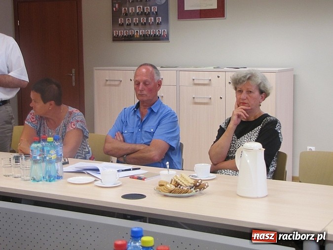 Zdjęcie w galerii na portalu naszraciborz.pl: Służby i OPS-y przeciwko przemocy w rodzinie  wiadomości z regionu