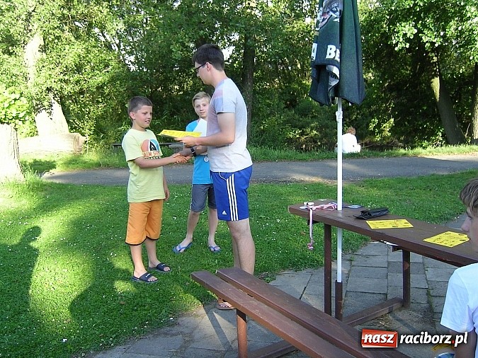 Zdjęcie w galerii na portalu naszraciborz.pl: Powrót tenisistów z obozu sportowo-rekreacyjnego wiadomości z regionu