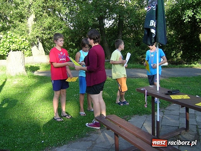 Zdjęcie w galerii na portalu naszraciborz.pl: Powrót tenisistów z obozu sportowo-rekreacyjnego wiadomości z regionu