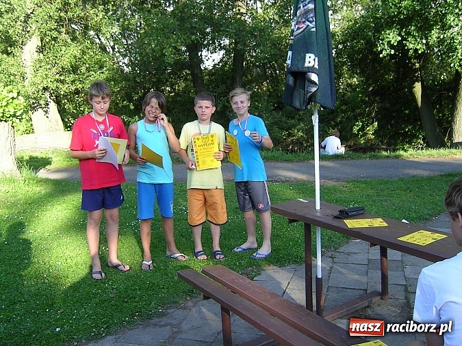 Zdjęcie w galerii na portalu naszraciborz.pl: Powrót tenisistów z obozu sportowo-rekreacyjnego wiadomości z regionu