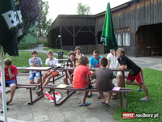 Zdjęcie w galerii na portalu naszraciborz.pl: Powrót tenisistów z obozu sportowo-rekreacyjnego wiadomości z regionu