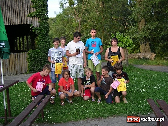 Zdjęcie w galerii na portalu naszraciborz.pl: Powrót tenisistów z obozu sportowo-rekreacyjnego wiadomości z regionu