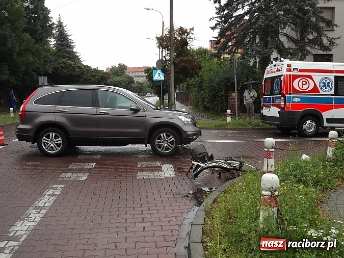 Zdjęcie w galerii na portalu naszraciborz.pl: Potrącenie rowerzystki na ścieżce rowerowej! wiadomości z regionu