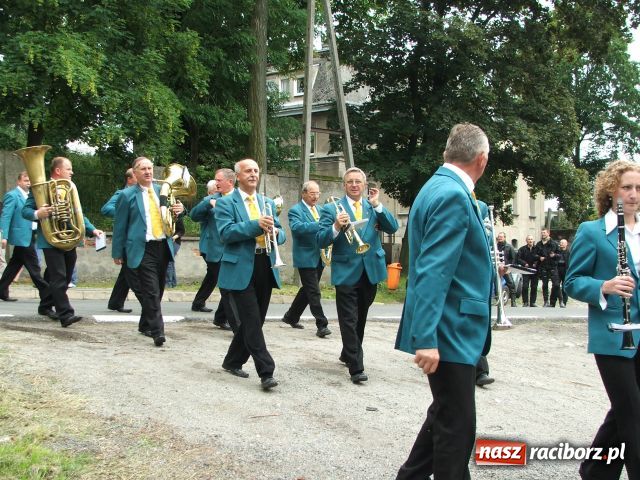 Zdjęcie w galerii na portalu naszraciborz.pl: Festyn mniejszości w Krowiarkach wiadomości z regionu