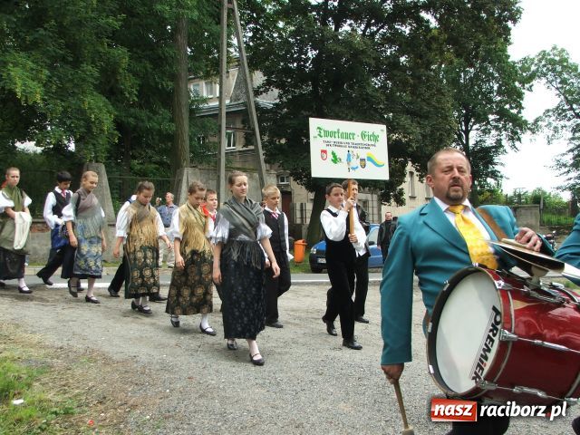 Zdjęcie w galerii na portalu naszraciborz.pl: Festyn mniejszości w Krowiarkach wiadomości z regionu