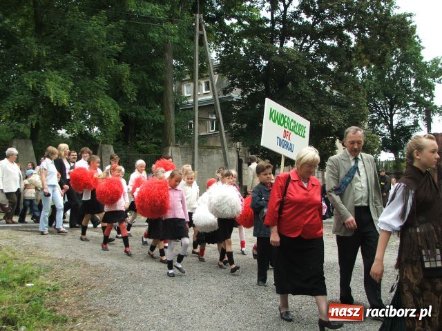 Zdjęcie w galerii na portalu naszraciborz.pl: Festyn mniejszości w Krowiarkach wiadomości z regionu