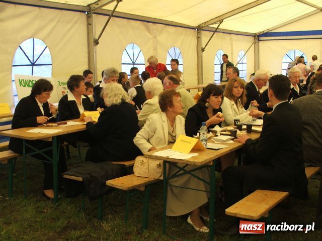 Zdjęcie w galerii na portalu naszraciborz.pl: Festyn mniejszości w Krowiarkach wiadomości z regionu
