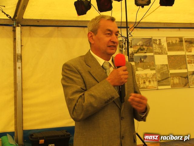 Zdjęcie w galerii na portalu naszraciborz.pl: Festyn mniejszości w Krowiarkach wiadomości z regionu