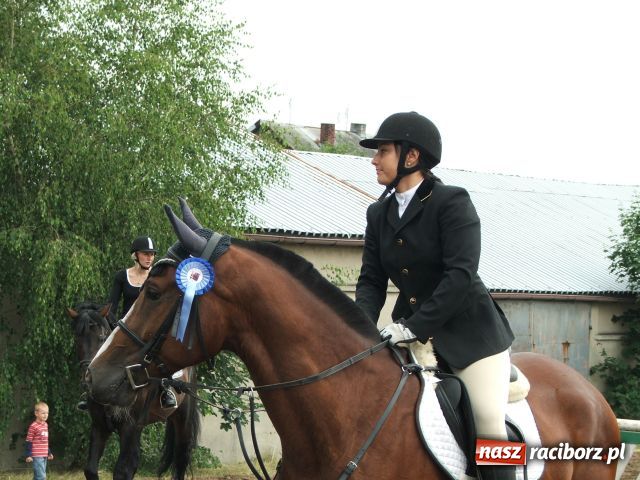 Zdjęcie w galerii na portalu naszraciborz.pl: Festyn mniejszości w Krowiarkach wiadomości z regionu