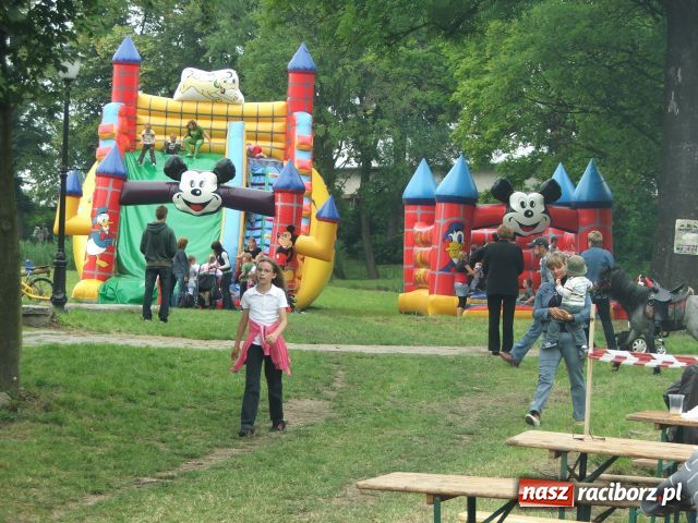 Zdjęcie w galerii na portalu naszraciborz.pl: Festyn mniejszości w Krowiarkach wiadomości z regionu