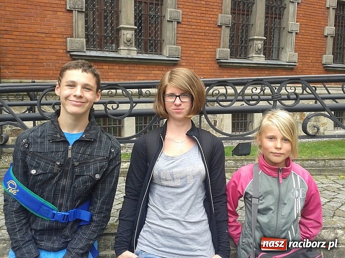 Zdjęcie w galerii na portalu naszraciborz.pl: Dzieci z Nowoczesnej w Radiostacji w Gliwicach wiadomości z regionu