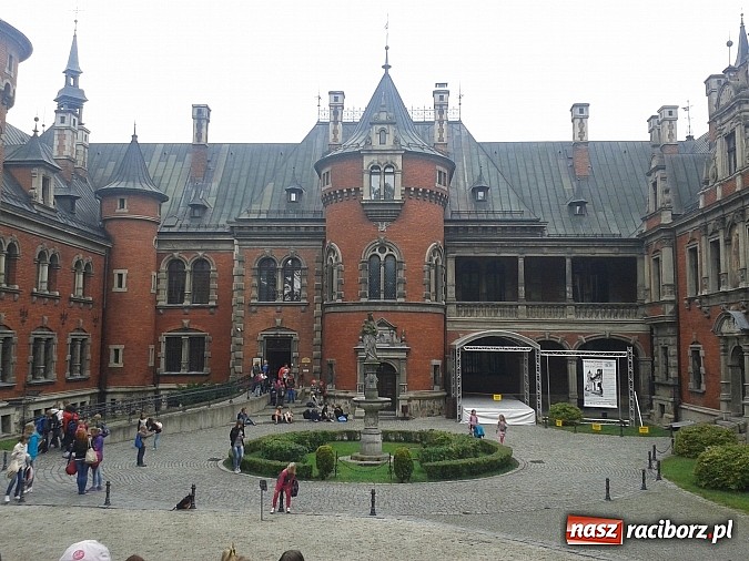 Zdjęcie w galerii na portalu naszraciborz.pl: Dzieci z Nowoczesnej w Radiostacji w Gliwicach wiadomości z regionu