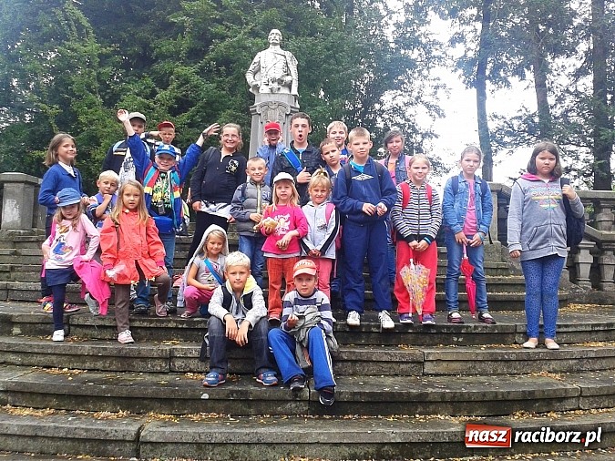 Zdjęcie w galerii na portalu naszraciborz.pl: Dzieci z Nowoczesnej w Radiostacji w Gliwicach wiadomości z regionu