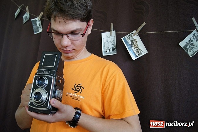 Zdjęcie w galerii na portalu naszraciborz.pl: Studenci z Rzeszowa i Warszawy prowadzą zajęcia w Rudniku wiadomości z regionu