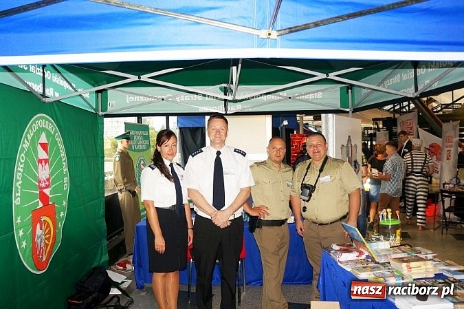 Zdjęcie w galerii na portalu naszraciborz.pl: Raciborscy policjanci na Wojewódzkich Obchodach Święta Policji w Katowicach wiadomości z regionu