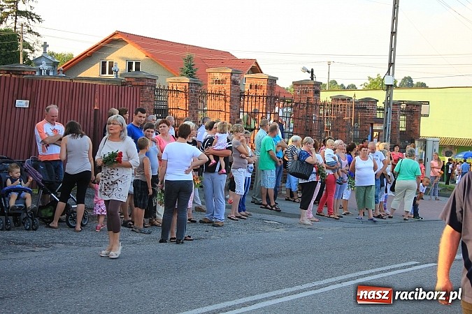 Zdjęcie w galerii na portalu naszraciborz.pl: Pielgrzymi wrócili z Jasnej Góry wiadomości z regionu