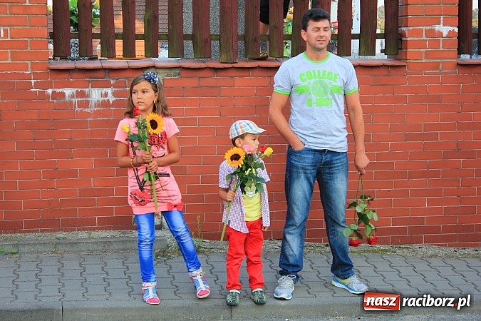 Zdjęcie w galerii na portalu naszraciborz.pl: Pielgrzymi wrócili z Jasnej Góry wiadomości z regionu