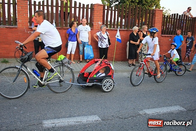 Zdjęcie w galerii na portalu naszraciborz.pl: Pielgrzymi wrócili z Jasnej Góry wiadomości z regionu