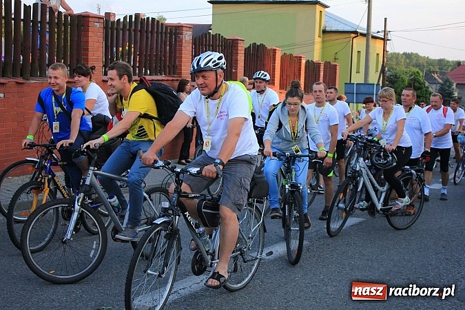 Zdjęcie w galerii na portalu naszraciborz.pl: Pielgrzymi wrócili z Jasnej Góry wiadomości z regionu
