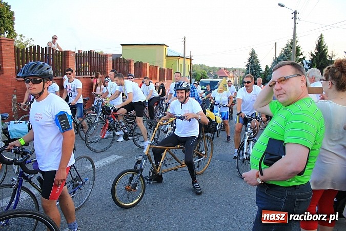 Zdjęcie w galerii na portalu naszraciborz.pl: Pielgrzymi wrócili z Jasnej Góry wiadomości z regionu