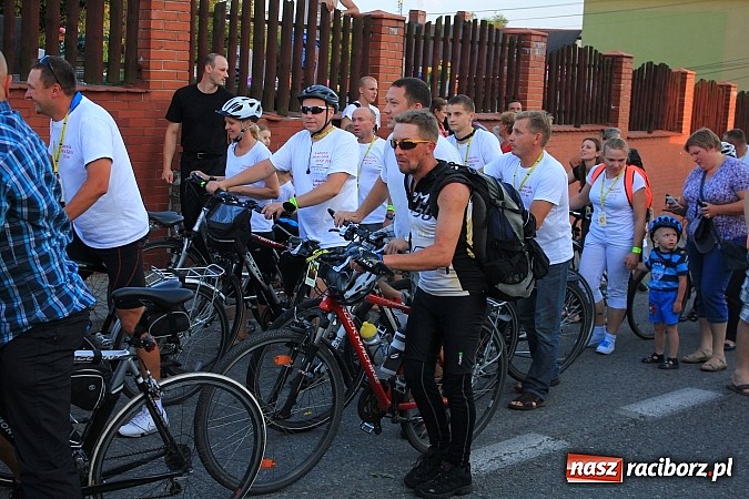 Zdjęcie w galerii na portalu naszraciborz.pl: Pielgrzymi wrócili z Jasnej Góry wiadomości z regionu