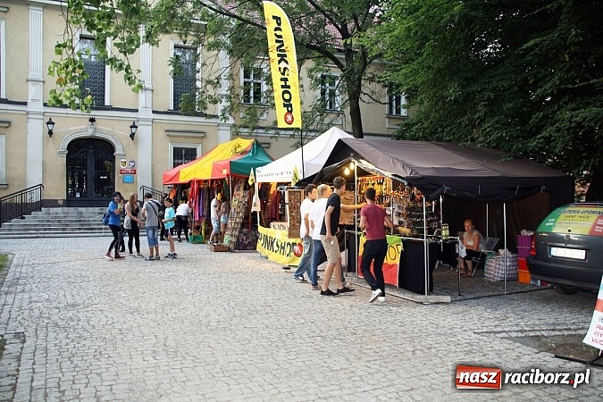 Zdjęcie w galerii na portalu naszraciborz.pl: Pierwszy dzień festiwalu reggae za nami! wiadomości z regionu