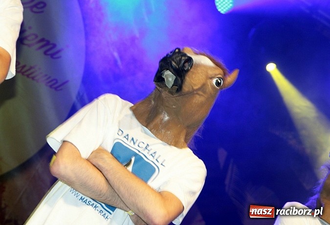 Zdjęcie w galerii na portalu naszraciborz.pl: Pierwszy dzień festiwalu reggae za nami! wiadomości z regionu