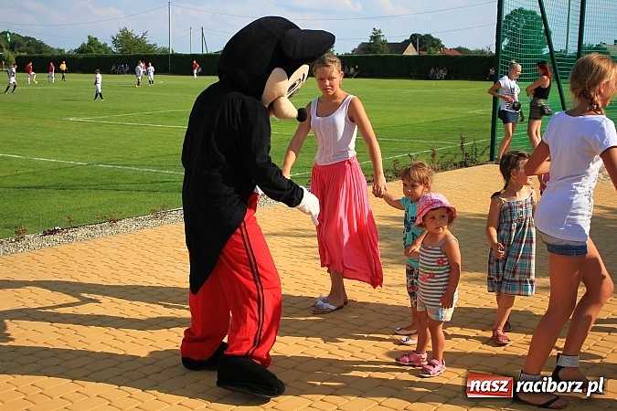 Zdjęcie w galerii na portalu naszraciborz.pl: Festyn sportowy i otwarcie placu zabaw wiadomości z regionu