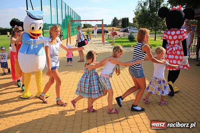 Zdjęcie w galerii na portalu naszraciborz.pl: Festyn sportowy i otwarcie placu zabaw wiadomości z regionu