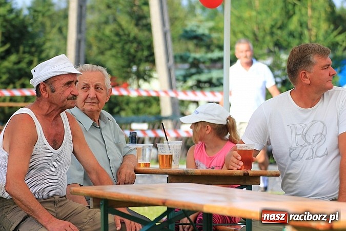 Zdjęcie w galerii na portalu naszraciborz.pl: Festyn sportowy i otwarcie placu zabaw wiadomości z regionu