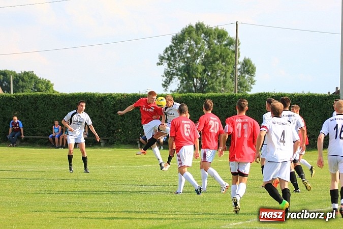 Zdjęcie w galerii na portalu naszraciborz.pl: Festyn sportowy i otwarcie placu zabaw wiadomości z regionu