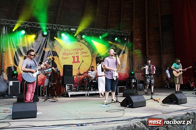 Zdjęcie w galerii na portalu naszraciborz.pl: Wodzisław Śląski: Najcieplejsze Miejsce Na Ziemi! Kamil Bednarek na finał festiwalu reggae wiadomości z regionu