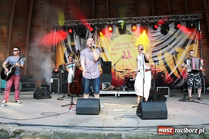 Zdjęcie w galerii na portalu naszraciborz.pl: Wodzisław Śląski: Najcieplejsze Miejsce Na Ziemi! Kamil Bednarek na finał festiwalu reggae wiadomości z regionu