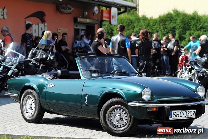 Zdjęcie w galerii na portalu naszraciborz.pl: Korowód motocyklowy w Pogrzebieniu wiadomości z regionu