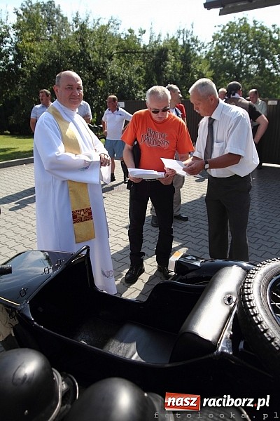 Zdjęcie w galerii na portalu naszraciborz.pl: Korowód motocyklowy w Pogrzebieniu wiadomości z regionu