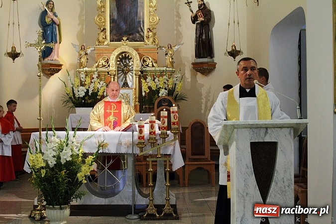Zdjęcie w galerii na portalu naszraciborz.pl: Korowód motocyklowy w Pogrzebieniu wiadomości z regionu